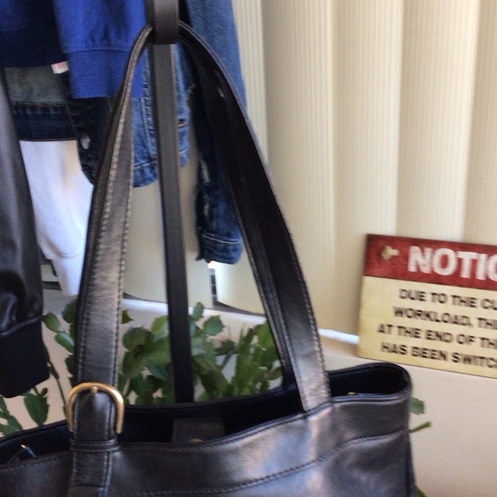 Deep Black Everyday Tote - Picture 3 of 9